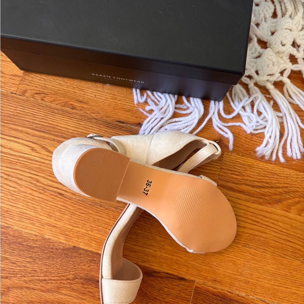 Azazie Beige Block Heel Sandals - Picture 4 of 6
